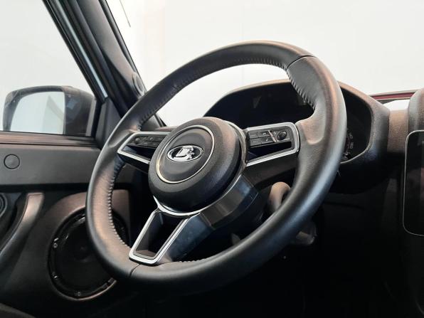 Lada (ВАЗ) Niva Legend с пробегом 2024 года, цена 1 050 000 рублей, 20514 км, внедорожник, Автокод Объявления