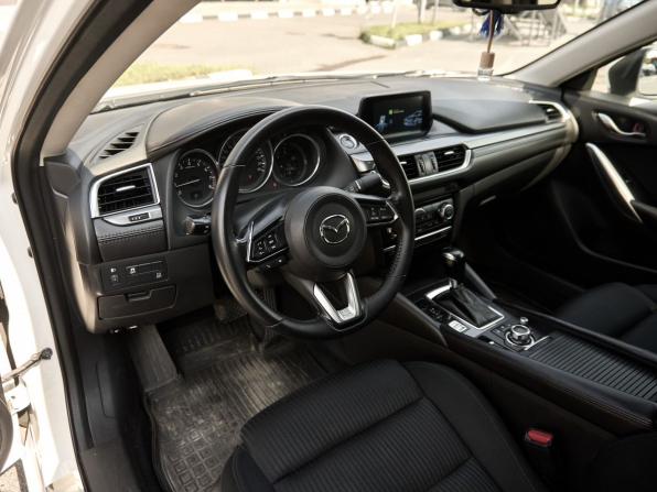 Mazda 6 III (GJ) Рестайлинг с пробегом 2017 года, цена 2 150 000 рублей, 114584 км, седан, Автокод Объявления