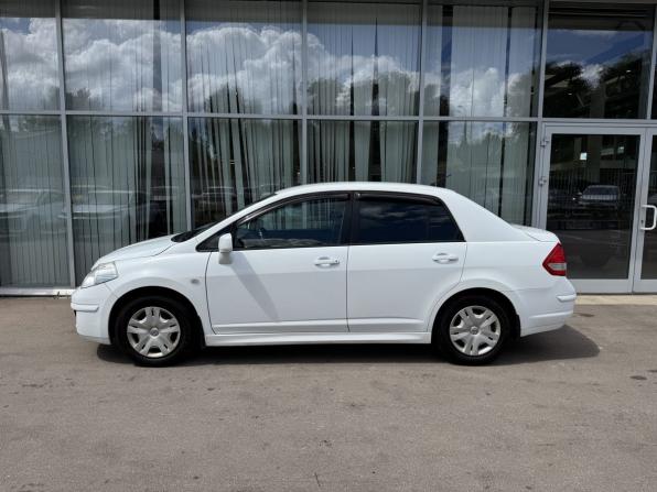 Nissan Tiida I Рестайлинг с пробегом 2013 года, цена 650 000 рублей, 268000 км, седан, Автокод Объявления