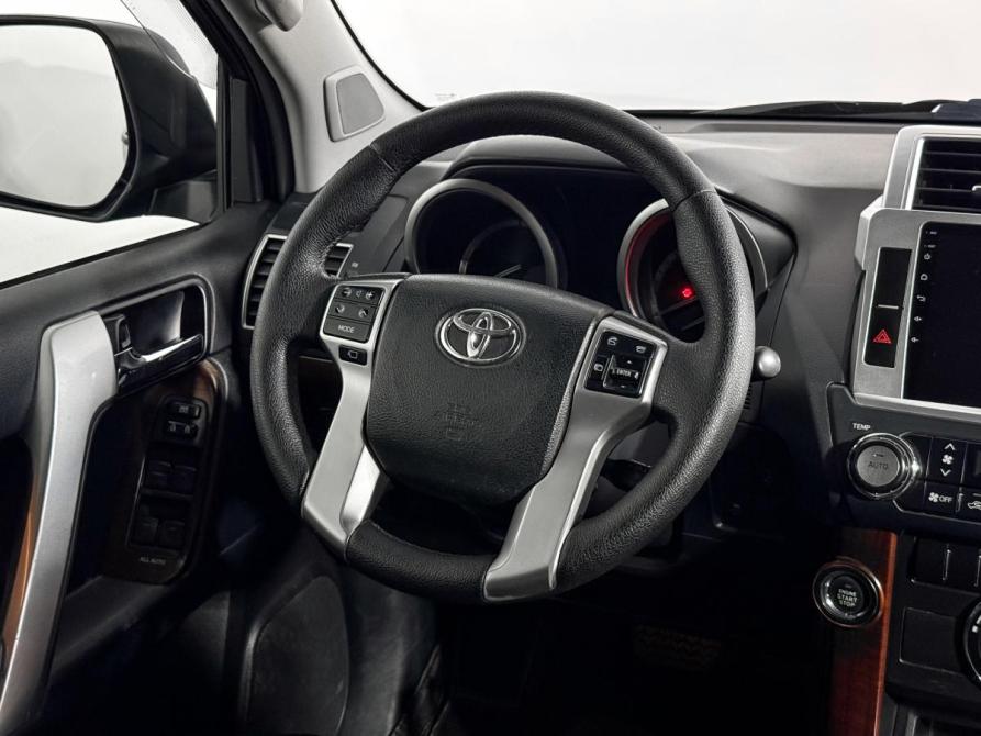 Toyota Land Cruiser Prado 150 Series Рестайлинг 1 Санкт-Петербург  - изображение 16