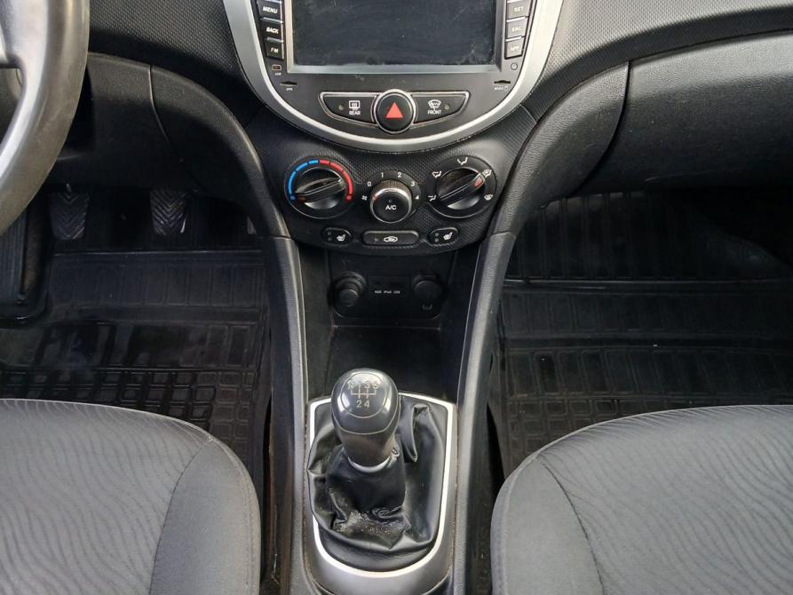 Hyundai Solaris I Саратов  - изображение 11