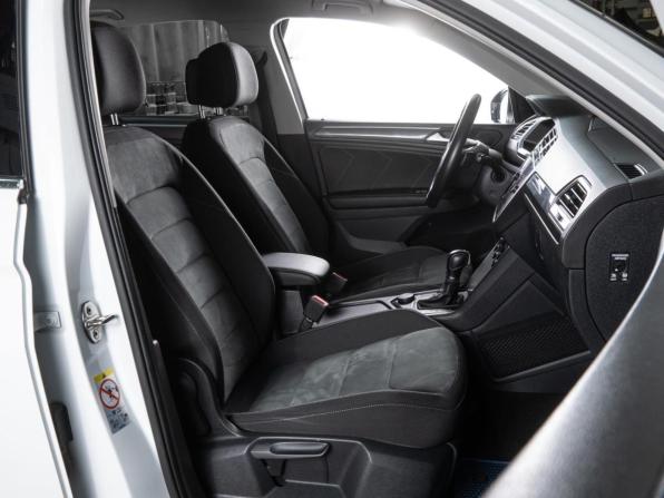 Volkswagen Tiguan II с пробегом 2018 года, цена 2 800 000 рублей, 161404 км, внедорожник, Автокод Объявления