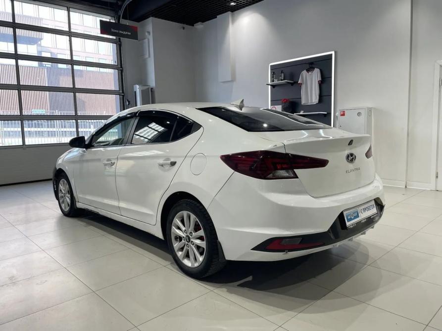 Hyundai Elantra VI (AD) Рестайлинг Москва  - изображение 6