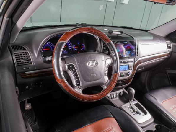 Hyundai Santa Fe II Рестайлинг с пробегом 2011 года, цена 1 599 000 рублей, 125297 км, внедорожник, Автокод Объявления