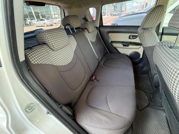 Kia Soul I Рестайлинг с пробегом 2012 года, цена 687 000 рублей, 206000 км, хэтчбек, Автокод Объявления