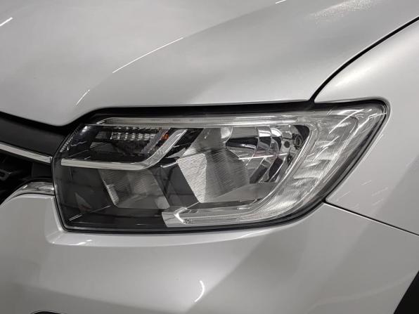 Renault Logan II Рестайлинг с пробегом 2020 года, цена 1 015 000 рублей, 71874 км, седан, Автокод Объявления