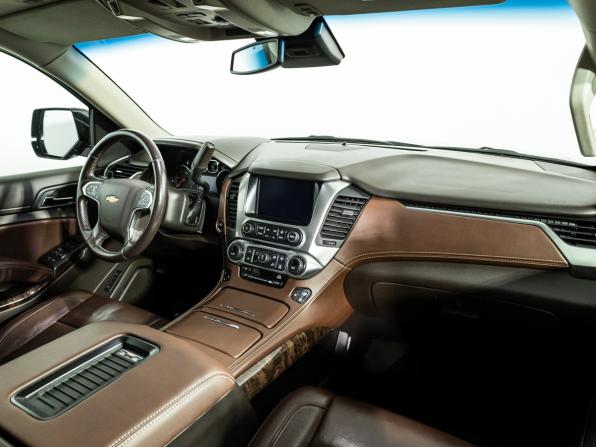 Chevrolet Tahoe IV с пробегом 2016 года, цена 2 550 000 рублей, 319963 км, внедорожник, Автокод Объявления