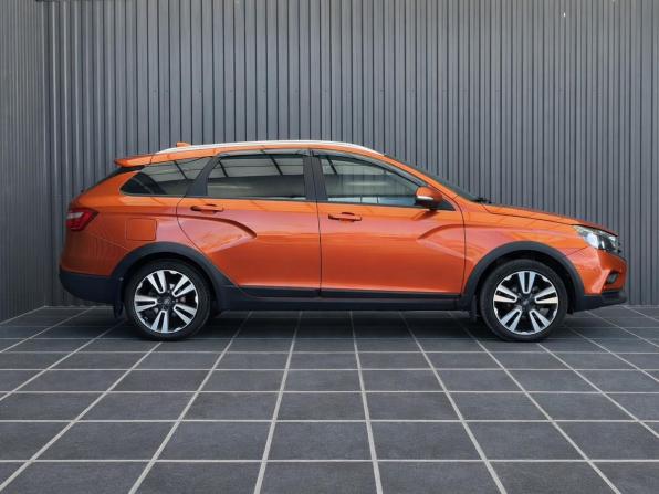 Lada (ВАЗ) Vesta I с пробегом 2020 года, цена 1 197 000 рублей, 116922 км, универсал, Автокод Объявления