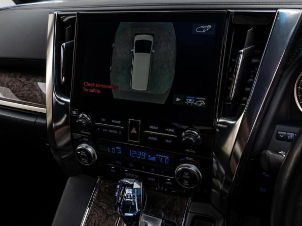 Toyota Alphard III Рестайлинг с пробегом 2020 года, цена 5 360 000 рублей, 88345 км, минивэн, Автокод Объявления