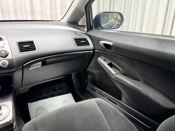 Honda Civic VIII Рестайлинг с пробегом 2008 года, цена 799 000 рублей, 271365 км, седан, Автокод Объявления