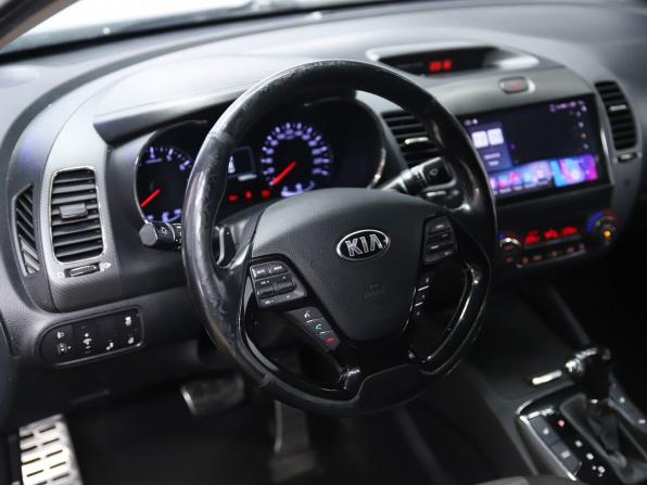Kia Cerato III Рестайлинг (Classic) с пробегом 2017 года, цена 1 390 000 рублей, 192410 км, седан, Автокод Объявления