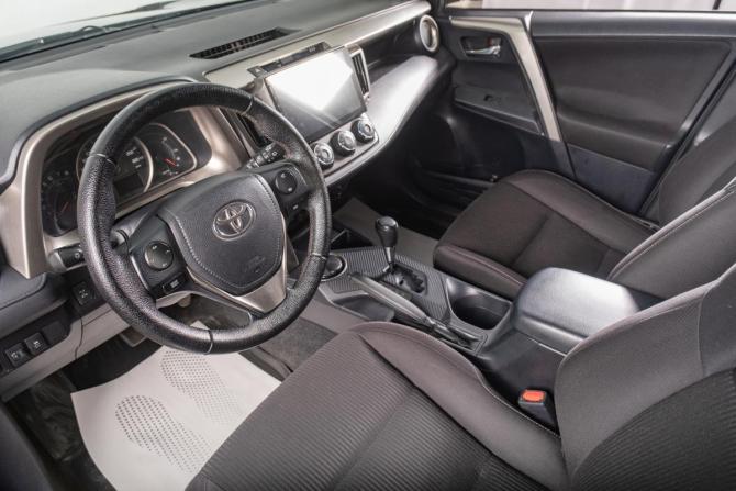 Toyota RAV4 IV (XA40) Рестайлинг с пробегом 2013 года, цена 1 899 000 рублей, 157374 км, внедорожник, Автокод Объявления