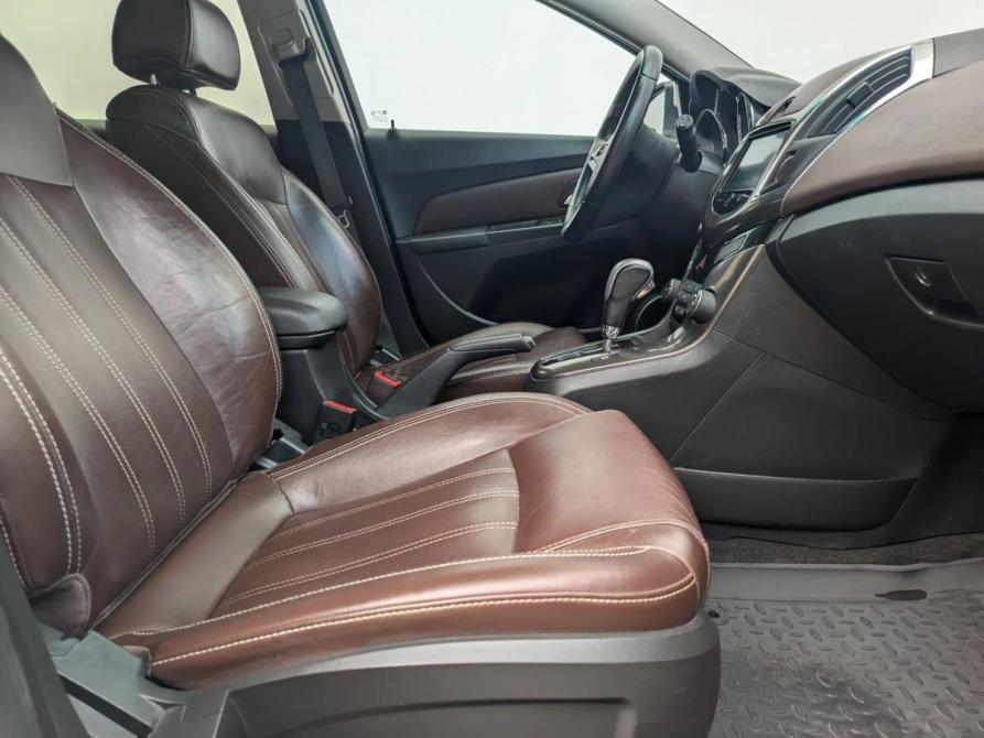 Chevrolet Cruze I Рестайлинг Москва  - изображение 10
