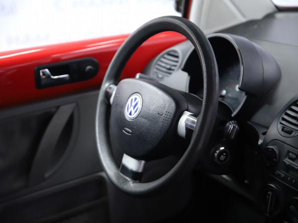 Volkswagen Beetle I (A4) с пробегом 1999 года, цена 350 000 рублей, 382988 км, хэтчбек, Автокод Объявления