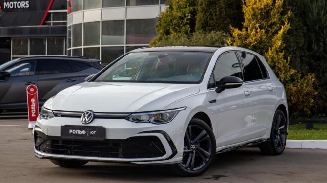 Volkswagen Golf VIII с пробегом 2020 года, цена 2 698 000 рублей, 51396 км, хэтчбек, Автокод Объявления