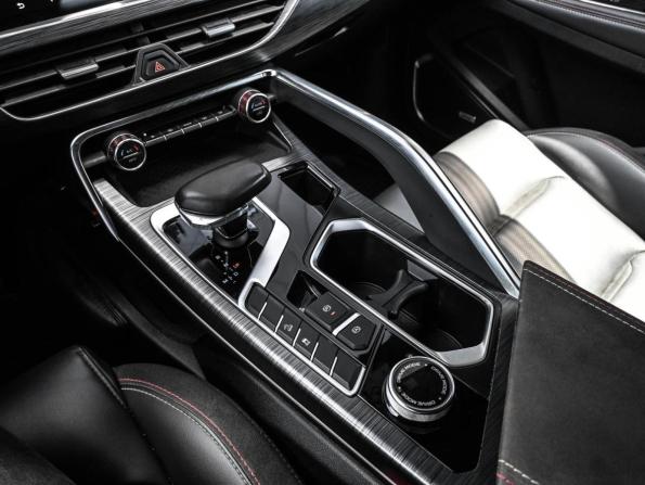 Geely Tugella I Рестайлинг с пробегом 2022 года, цена 2 444 000 рублей, 120480 км, внедорожник, Автокод Объявления