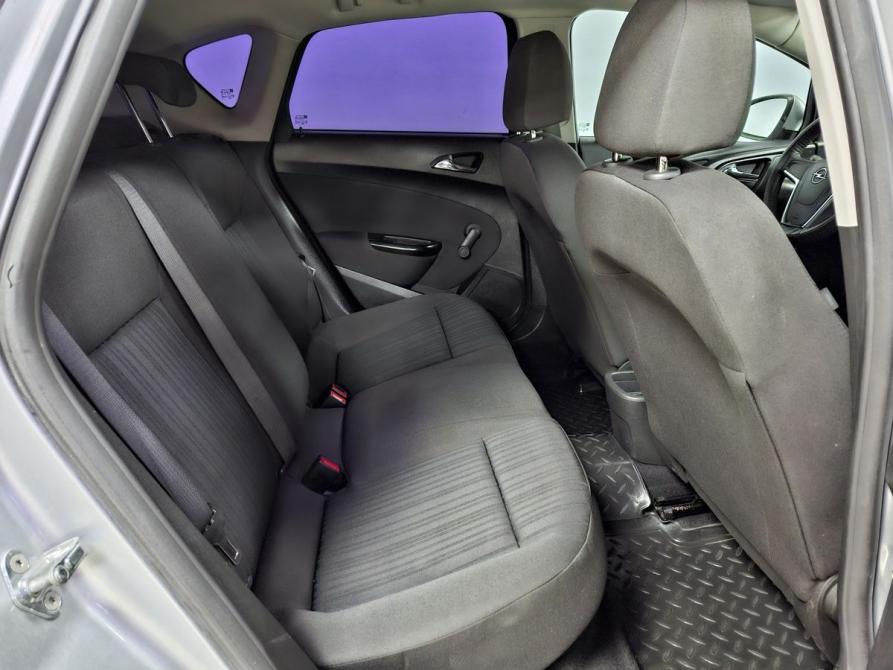Opel Astra J Москва  - изображение 11