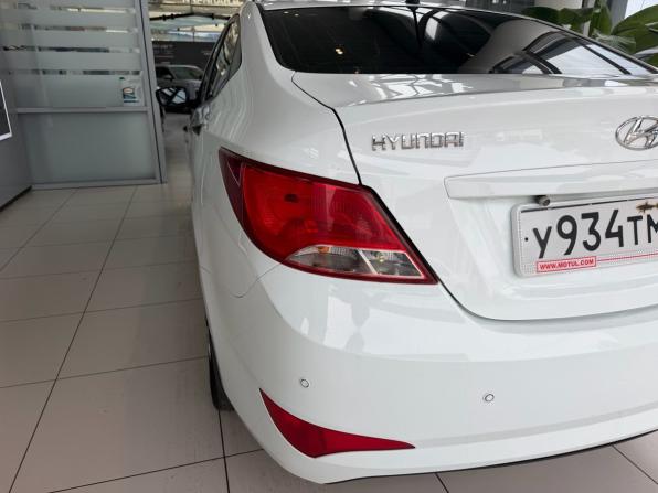 Hyundai Solaris I Рестайлинг с пробегом 2015 года, цена 1 100 000 рублей, 160000 км, седан, Автокод Объявления