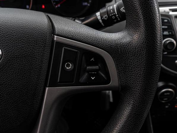 Hyundai Solaris I Рестайлинг с пробегом 2015 года, цена 1 099 000 рублей, 154950 км, седан, Автокод Объявления
