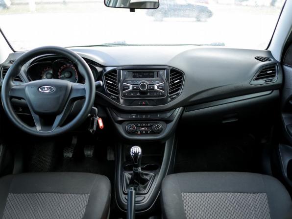 Lada (ВАЗ) Vesta I с пробегом 2021 года, цена 999 000 рублей, 68500 км, седан, Автокод Объявления