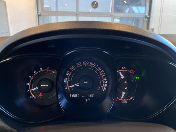 Lada (ВАЗ) Vesta I с пробегом 2017 года, цена 595 000 рублей, 316656 км, седан, Автокод Объявления