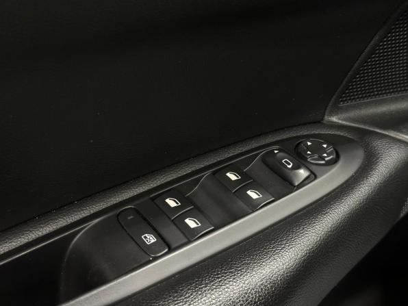 Citroen C4 II с пробегом 2013 года, цена 1 010 000 рублей, 31795 км, седан, Автокод Объявления