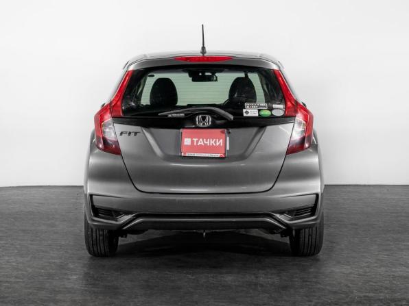 Honda Fit III Рестайлинг с пробегом 2019 года, цена 1 300 000 рублей, 124733 км, хэтчбек, Автокод Объявления