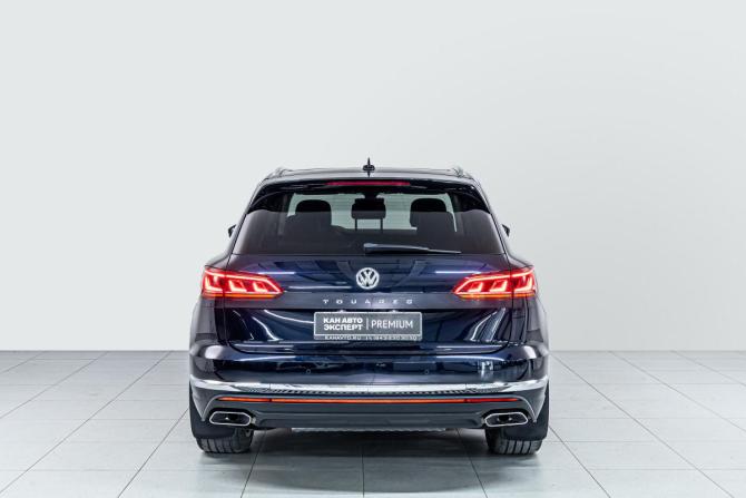 Volkswagen Touareg III с пробегом 2021 года, цена 5 728 000 рублей, 137300 км, внедорожник, Автокод Объявления