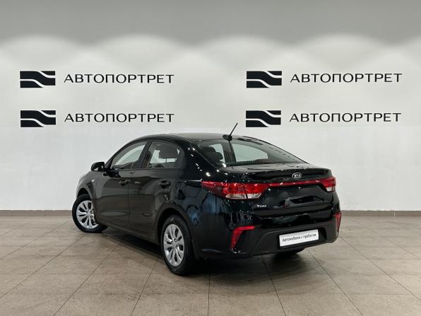 Kia Rio IV с пробегом 2018 года, цена 1 349 000 рублей, 41925 км, седан, Автокод Объявления