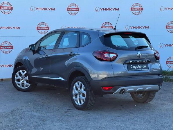 Renault Kaptur I с пробегом 2017 года, цена 1 339 000 рублей, 113154 км, внедорожник, Автокод Объявления