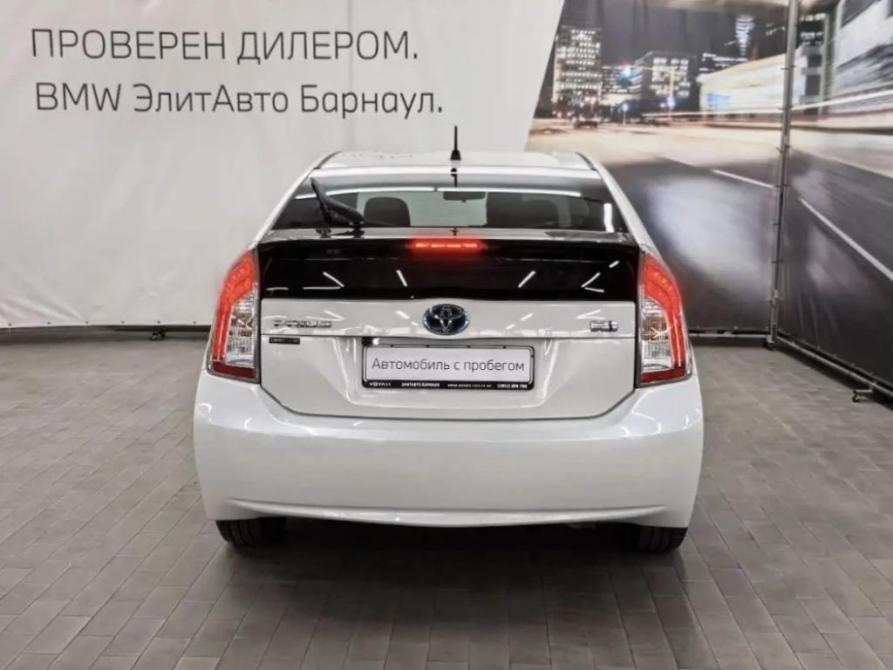 Toyota Prius III Рестайлинг (XW30) Барнаул  - изображение 10