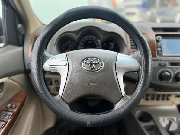 Toyota Fortuner I Рестайлинг 2 с пробегом 2013 года, цена 2 735 000 рублей, 182668 км, внедорожник, Автокод Объявления
