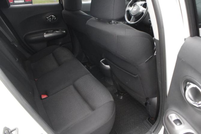 Nissan Juke I с пробегом 2011 года, цена 895 000 рублей, 177324 км, внедорожник, Автокод Объявления