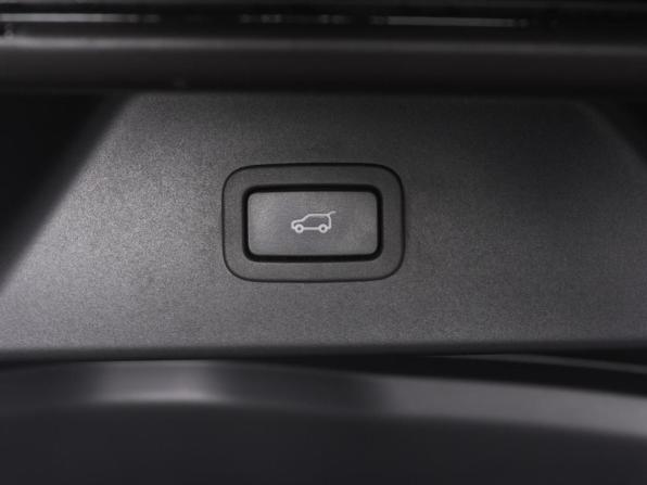 Land Rover Range Rover IV Рестайлинг с пробегом 2019 года, цена 7 704 000 рублей, 144875 км, внедорожник, Автокод Объявления