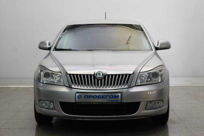 Skoda Octavia II (A5) Рестайлинг с пробегом 2012 года, цена 735 000 рублей, 156253 км, лифтбек, Автокод Объявления