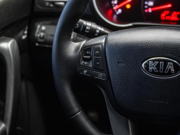 Kia Sorento II Рестайлинг с пробегом 2015 года, цена 1 860 000 рублей, 171141 км, внедорожник, Автокод Объявления