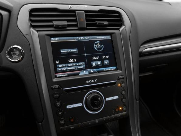Ford Mondeo V с пробегом 2016 года, цена 1 650 000 рублей, 133035 км, седан, Автокод Объявления
