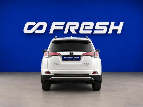 Toyota RAV4 IV (XA40) Рестайлинг с пробегом 2019 года, цена 2 749 325 рублей, 122144 км, внедорожник, Автокод Объявления