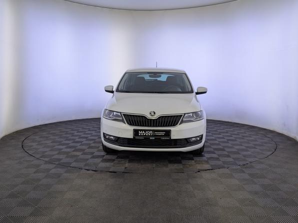 Skoda Rapid I Рестайлинг с пробегом 2019 года, цена 1 375 000 рублей, 96210 км, лифтбек, Автокод Объявления