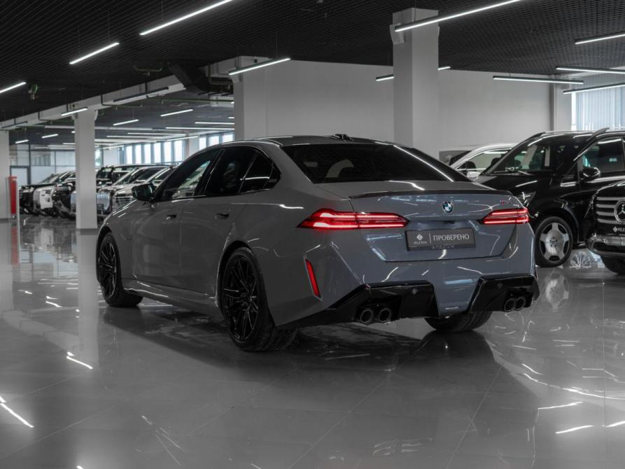 BMW M5 VII (G90) Москва  - изображение 4
