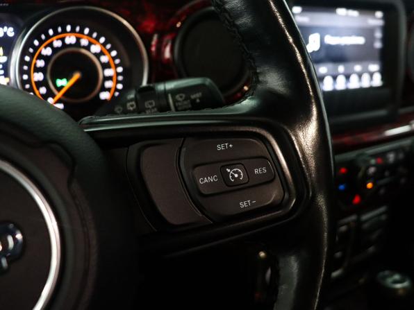 Jeep Wrangler IV (JL) с пробегом 2020 года, цена 4 499 000 рублей, 71500 км, внедорожник, Автокод Объявления