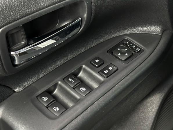 Mitsubishi Outlander III Рестайлинг 2 с пробегом 2017 года, цена 1 990 000 рублей, 117569 км, внедорожник, Автокод Объявления