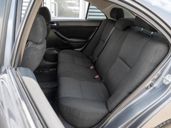 Toyota Avensis II Рестайлинг с пробегом 2006 года, цена 870 000 рублей, 250755 км, седан, Автокод Объявления
