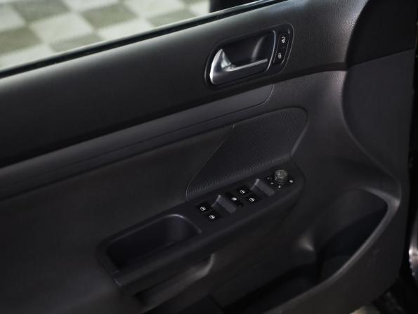 Volkswagen Jetta V с пробегом 2008 года, цена 399 777 рублей, 316386 км, седан, Автокод Объявления