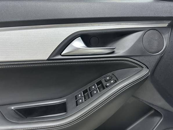 JAC J7 I с пробегом 2023 года, цена 1 300 000 рублей, 44472 км, лифтбек, Автокод Объявления