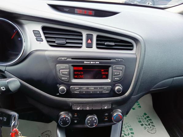 Kia Ceed II с пробегом 2015 года, цена 1 249 995 рублей, 105270 км, универсал, Автокод Объявления