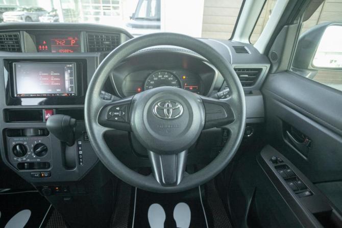 Toyota Roomy I с пробегом 2018 года, цена 998 000 рублей, 106000 км, микровэн, Автокод Объявления