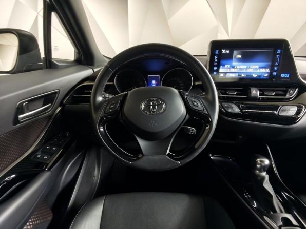 Toyota C-HR I с пробегом 2019 года, цена 2 349 000 рублей, 31120 км, внедорожник, Автокод Объявления