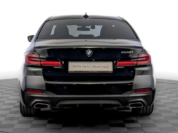 BMW 5 серии VII (G30/G31/G38) Рестайлинг с пробегом 2021 года, цена 4 550 000 рублей, 52732 км, седан, Автокод Объявления