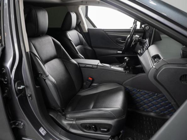 Lexus ES VII Рестайлинг с пробегом 2021 года, цена 3 919 000 рублей, 101485 км, седан, Автокод Объявления
